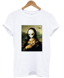 Mona Lisa Alien UFO Mask Fun T-shirt